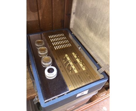 A vintage PYE Cambridge England radio receiver. 