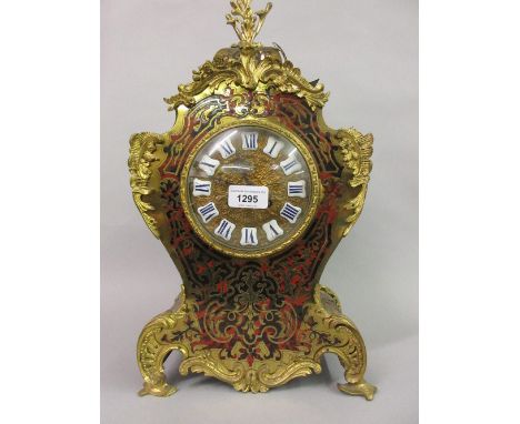 Late 19th or early 20th Century buhl red stained tortoiseshell and cut brass two train mantel clock 