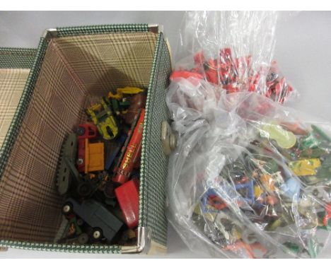 Small trunk containing a quantity of various injection moulded toy soldiers, die-cast model vehicles etc 