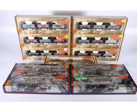 Bachmann Branchline OO gauge model railways including 33-026 Coal Trader Classics Derbs/Notts, 33-028 Coal Trader Classics No