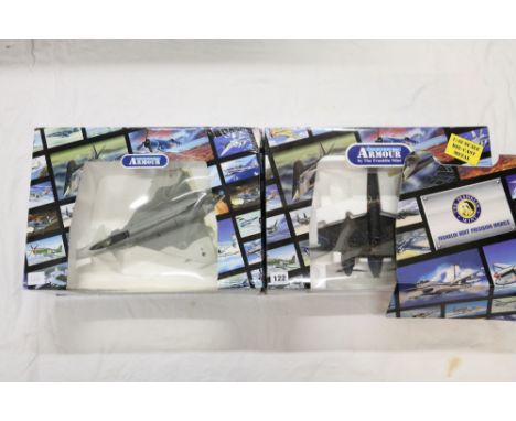 Franklin Mint Armour Collection 1:48 scale diecast metal aeroplane model B11B660 DH98 Mosquito Sammy Hoare DC W/VKIt and B11E