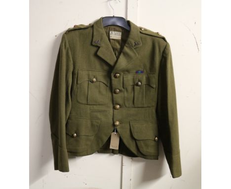 British Army dress uniform jacket having William Anderson and Sons Ltd of Edinburgh and Glasgow label "P J Henney May 1950 G8