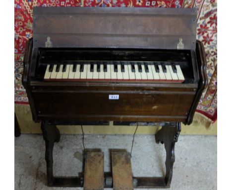 Mason & Hamlin Travelling Harmonium, in walnut case 27”long