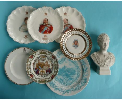 A white parian portrait bust by Robinson & Leadbeater depicting the Duchess of York, circa 1902, 218mm, a Royal Crown Derby s