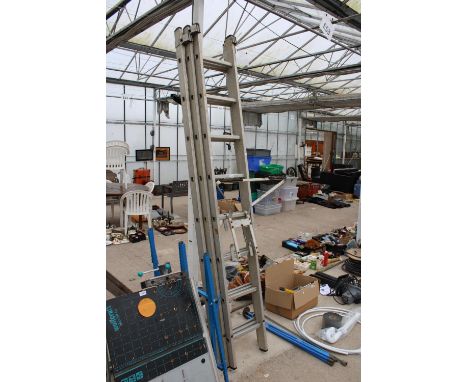 A 24 RUNG THREE SECTION EXTENDABLE ALUMINIUM LADDER 