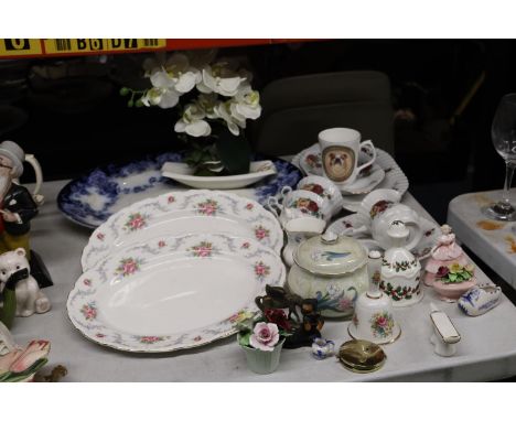 A QUANTITY OF CHINA AND CERAMIC ITEMS TO INCLUDE ROYAL ALBERT 'TRANQUILITY' SERVING PLATES, BELLS, CUPS, PLATES, POSIES, ETC 