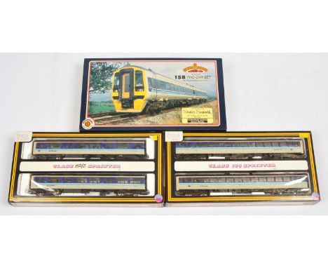 Bachmann Branchline OO &amp; Dapol DMU sets - D82, D83 and 31-500A. Conditions: Appear Excellent Plus to Near Mint in Excelle