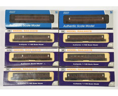 Dapol N Gauge. Group of BR Maroon Collett &amp; Gresley Coaches. To include 2P-000-101 2nd W1117, NC-032B 1st E10080E, plus o