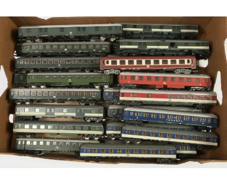 Lima, Jouef &amp; others. Group of HO unboxed DB European Coaches. To include Lima DB Speisewagen, DB operating mail coach, u
