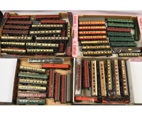 Triang, Mainline, Jouef &amp; others. Large group of unboxed coaches. To include Triang LNER 1010, Mainline BR Brown / Cream 