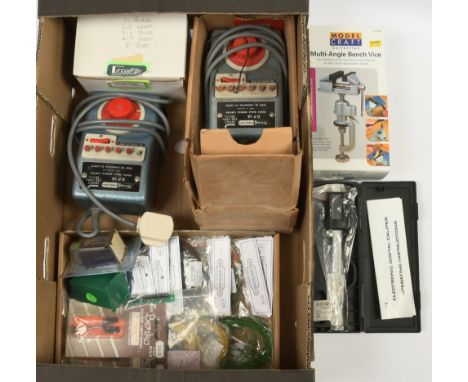 Triang &amp; Similar mixed group of Accessories, Model Tools &amp; Controllers (see photo). Conditions are Good to Mint (unch