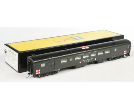 Sunset Models 89395 O Gauge 2-Rail US Army Hospital Surgery Car. Appears unused, has small part loose inside - needs re-fixin
