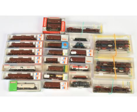 Roco, Trix, Fleischmann N Gauge. Mixed group of wagons. To include Roco 25200 DB 4 Bay - Bogie Hopper, Trix 15207 2x Double D