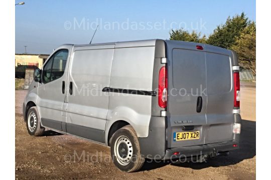 H 07 07 Reg Vauxhall Vivaro 2700 Cdti Swb 2770kg Gross Weight Silver Plus Vat Date Of R