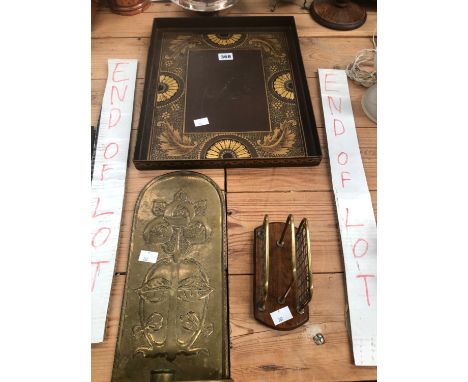 AN ARTS AND CRAFTS BRASS WALL SUSPENDING CANDLESTICK, A TOLE TRAY TOGETHER WITH A LETTER RACK