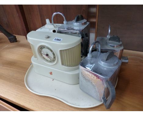 A VINTAGE TEAS MAID 