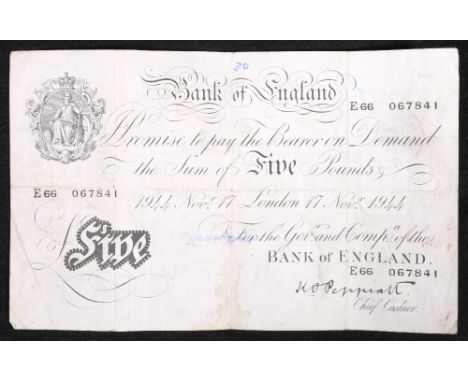 Bank of England £5 banknote 17th November 1944 Peppiatt E66 067841 BE92aBack stamp central Insurance Estate Agency Limited