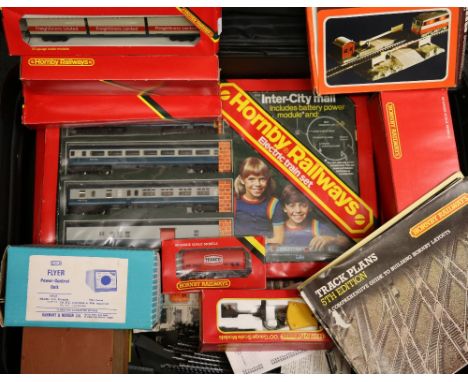 Tri-ang and Hornby OO gauge model railways including R179 Inter-City Mail Set, R695 BR High Speed Train Set, R739 Operations 