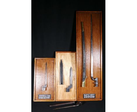 British 1853 pattern Martine Henry socket bayonet blade length 55cm, MK4 spike bayonet MK9 knife bayonet and scabbard each mo