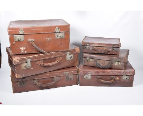 Six assorted vintage leather and leather effect casesTo include attaché cases and a leather travel case with a satin lined in