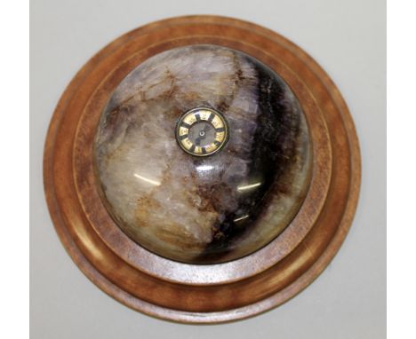 A GOOD BLUE JOHN CIRCULAR COMPASS DESK PIECE. 620.