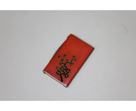 A CHINESE DESIGN SILVER AND ENAMEL COMPACT.