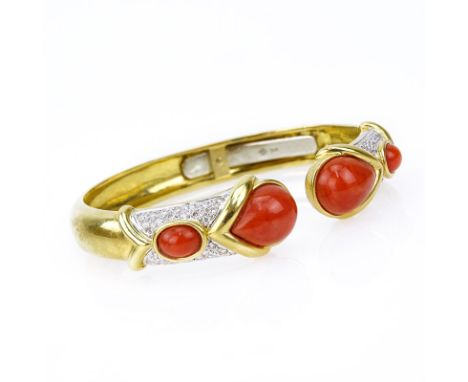 Vintage Italian 18 Karat Yellow Gold, Red Coral and Pave Set Diamond Hinged Cuff Bangle Bracelet. Signed (logo) 750. Minor su