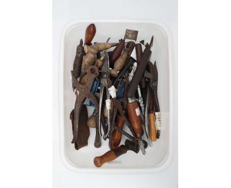 Large collection of Vintage Leather workers Tools (a lot)