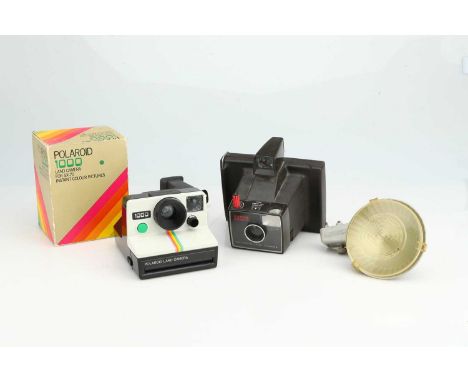 in makers box, green button, also with a Polaroid Super Swinger Land Camera, both untested,