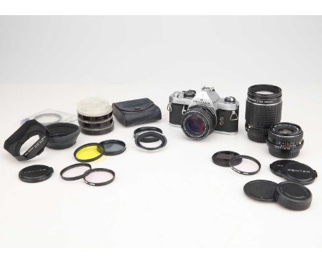 including Pentax-M f/1.4 50mm, Pentax-M f/2.8 28mm and Takumar f/2.5 135mm lenses, body, G, shutter working, lenses overall, 