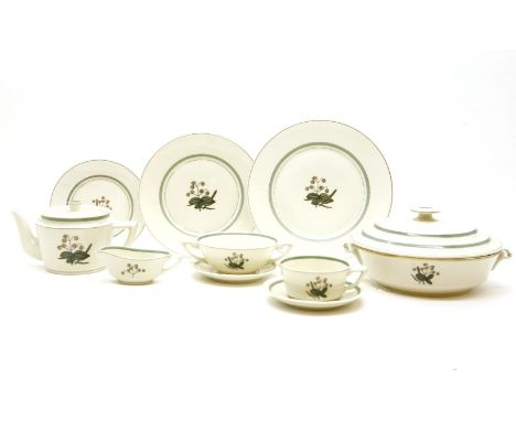 A comprehensive Royal Copenhagen 'Hjertegraes' pattern tea and dinner service, 1940s, designed by Thorkild Olsen (Qty.)