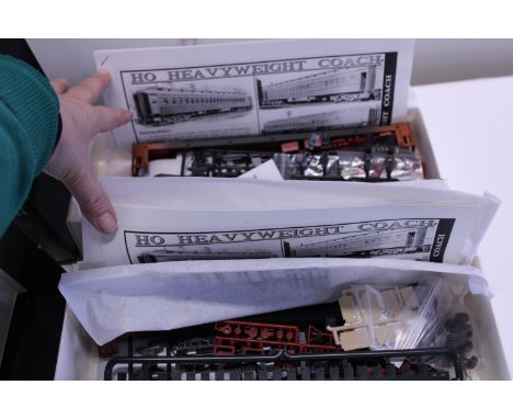 Two boxed Bachmann HO gauge passenger car kits blueprint series 