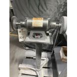 CENTRAL MACHINERY 6” BUFFER GRINDER