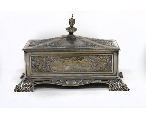 A Scottish silver presentation casket, Aird &amp; Thomson, Glasgow 1910, the cover with centurion bust finial and inscription