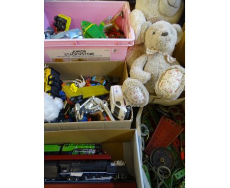 CORGI, MATCHBOX &amp; OTHER DIECAST VEHICLES, three soft toys and a boxed quantity of vintage Meccano