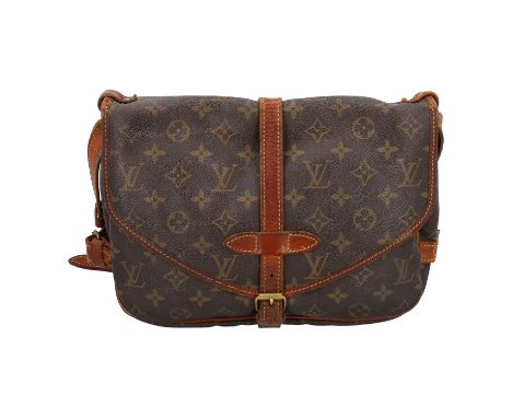 LOUIS VUITTON VINTAGE Umhängetasche "SAUMUR". Koll. 1992. Monogram Canvas Serie mit naturbelassenem Leder und goldfarbener Ha