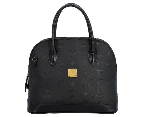 MCM VINTAGE Handtasche. Schwarzes Modell aus beschichtetem Material mit goldfarbener Hardware, Doppelhenkeln und umlaufendem 
