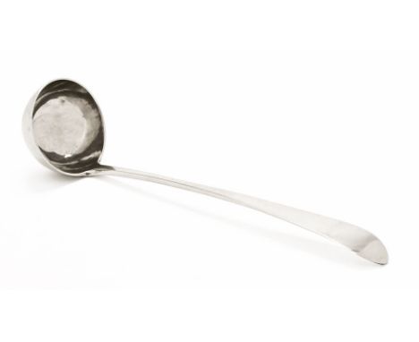 An early 19th century Scottish Provincial silver toddy ladle, Greenock circa 1820 maker PG.  Length 17 cm, 30 grams.