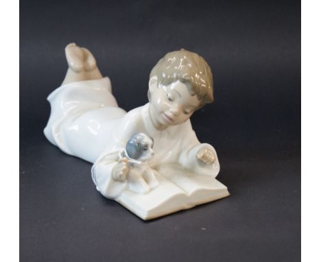 Nao, a ceramic figure "Repite Conmigo, 01285", boxed CONDITION REPORT; Figure appears to be in good order, with no visible da