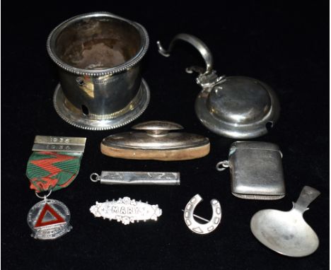 ASSORTED SILVER AND WHITE METAL  To include a Vesta, Nail buffer and Caddy spoon Condition variable