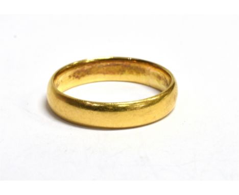 22CT GOLD BAND RING Birmingham hallmark, width 4mm, size M, weight 3.8g