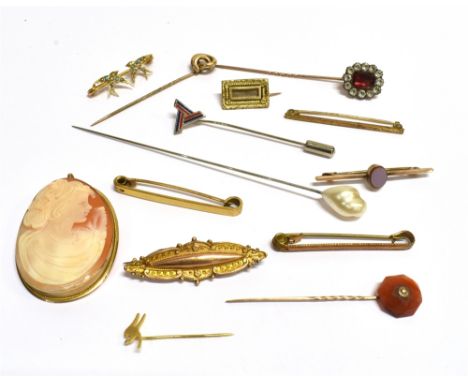 A SMALL COLLECTION OF ANTIQUE AND LATER JEWELLERY The jewellery to include a tiny turquoise and seed pearl safety pin brooch,