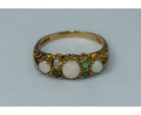 Ladies 9ct Gold Set Opal and Emerald Dress Ring. Fully Hallmarked. Ring Size P. 