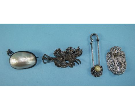 A Small Collection of Silver and White Metal Vintage Brooches ( 4 ) In Total. Comprises A Silver and Marcasite Floral Brooch.