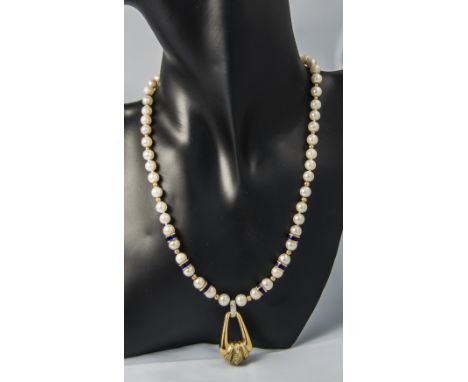 A Fine Ladies 14ct Gold and Enamel Pearl Necklace with Attached 14ct Gold and Diamond Set Pendant Drop. The Pearl Necklace Se