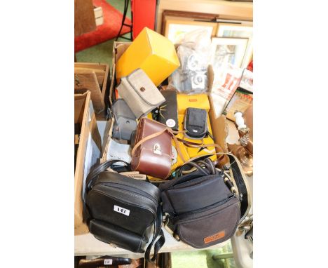 Large collection of assorted Cameras and Photographic items to include Kodak, Panasonic Video Camera etc