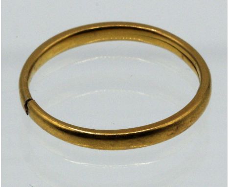 22ct Gold Wedding Band 1.97gms. Ring size N. Tested 22ct. 