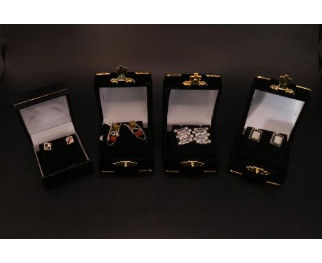 Collection of 4 Silver Set Earrings to include Amber set 