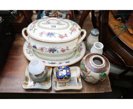 Coalport Flower Pot pattern Tureen Tureen, Pair of Royal Doulton ware trinket dishes