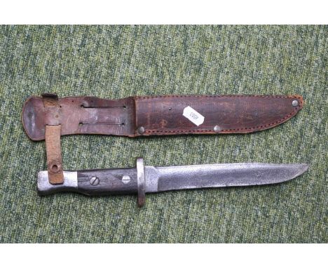 WW1 Canadian Ross Rifle Bayonet with Leather Scabbard 30cm in Length 